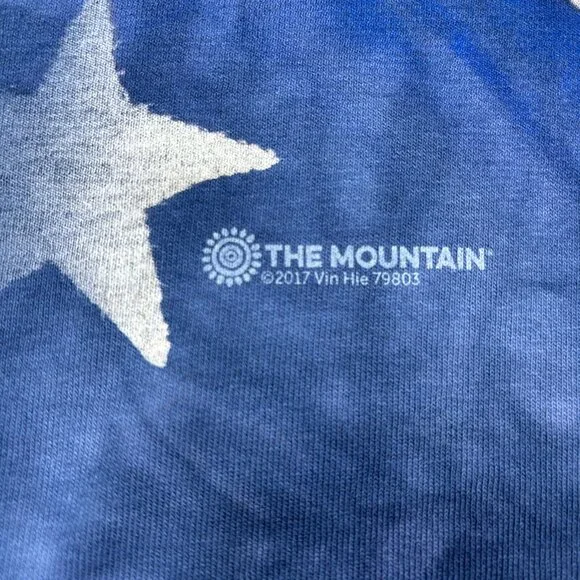 The Mountain Blue Tie-Dye Golden Retriever Puppy Dog USA Flag T-Shirt Adult Med - Picture 2 of 5
